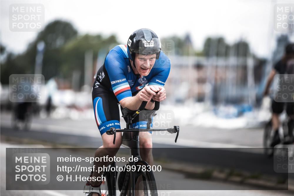 16.08.2026 - KN Förde Triathlon 2026 H.Heesch http://msf.ph/oto/9978300 16.08.2026 11:24:34 Radfahren 343, 401, 436, 804 meine-sportfotos.de
