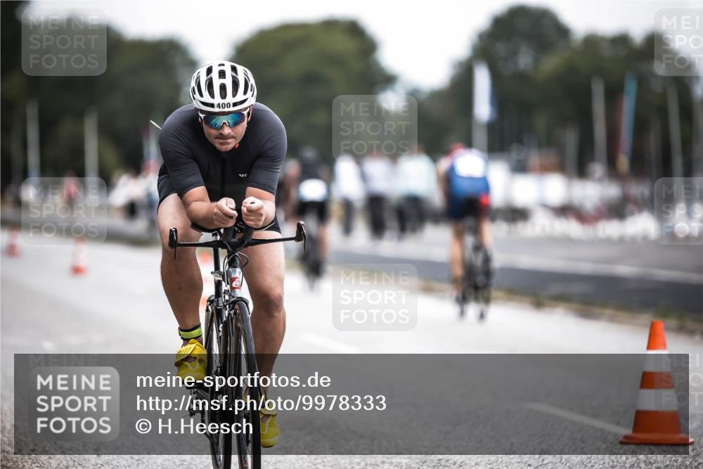 16.08.2026 - KN Förde Triathlon 2026 H.Heesch http://msf.ph/oto/9978333 16.08.2026 11:24:44 Radfahren 345, 361, 400 meine-sportfotos.de