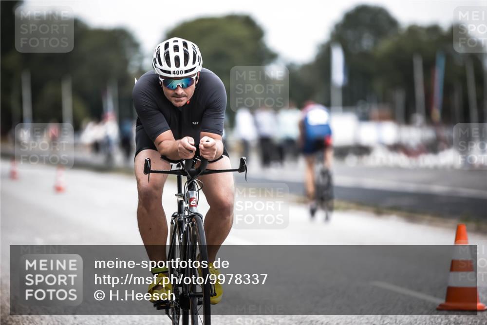 16.08.2026 - KN Förde Triathlon 2026 H.Heesch http://msf.ph/oto/9978337 16.08.2026 11:24:44 Radfahren 345, 361, 400 meine-sportfotos.de