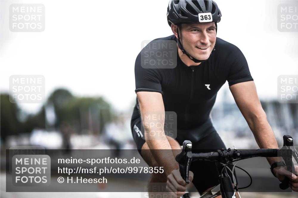 16.08.2026 - KN Förde Triathlon 2026 H.Heesch http://msf.ph/oto/9978355 16.08.2026 11:24:58 Radfahren 322, 358, 360, 363, 406, 408, 426 meine-sportfotos.de