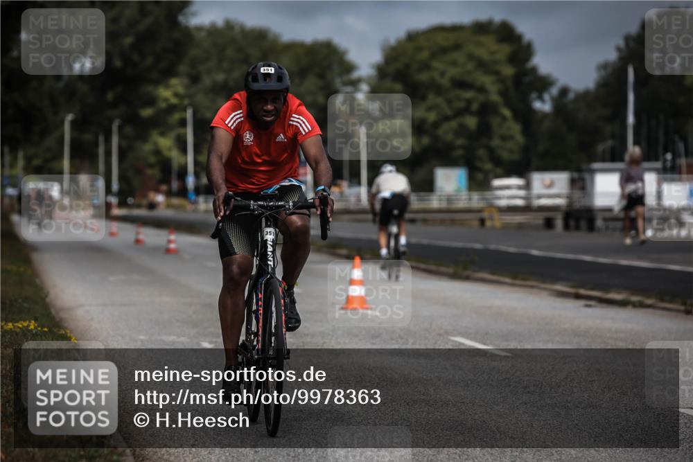 16.08.2026 - KN Förde Triathlon 2026 H.Heesch http://msf.ph/oto/9978363 16.08.2026 11:31:47 Radfahren 351, 801 meine-sportfotos.de