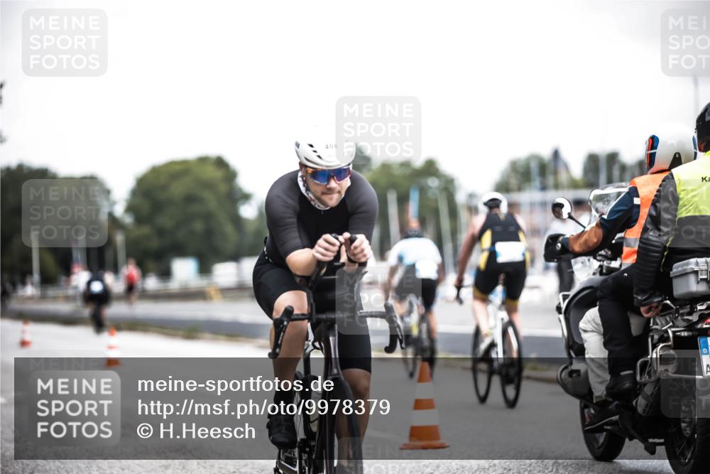 16.08.2026 - KN Förde Triathlon 2026 H.Heesch http://msf.ph/oto/9978379 16.08.2026 11:25:03 Radfahren 331, 341, 408, 409, 426 meine-sportfotos.de