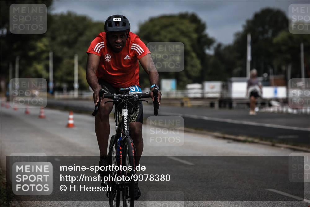 16.08.2026 - KN Förde Triathlon 2026 H.Heesch http://msf.ph/oto/9978380 16.08.2026 11:31:48 Radfahren 351 meine-sportfotos.de