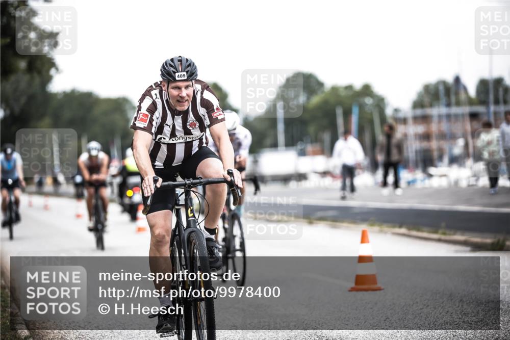 16.08.2026 - KN Förde Triathlon 2026 H.Heesch http://msf.ph/oto/9978400 16.08.2026 11:25:06 Radfahren 331, 341, 376, 408, 409, 426 meine-sportfotos.de