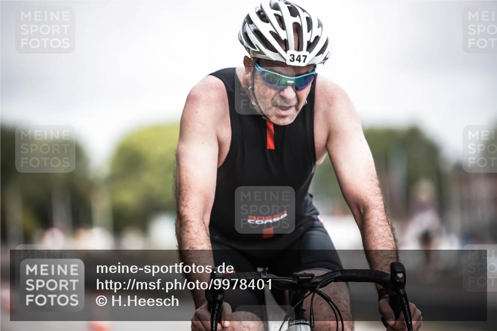 16.08.2026 - KN Förde Triathlon 2026 H.Heesch http://msf.ph/oto/9978401 16.08.2026 11:32:00 Radfahren 331, 347 meine-sportfotos.de