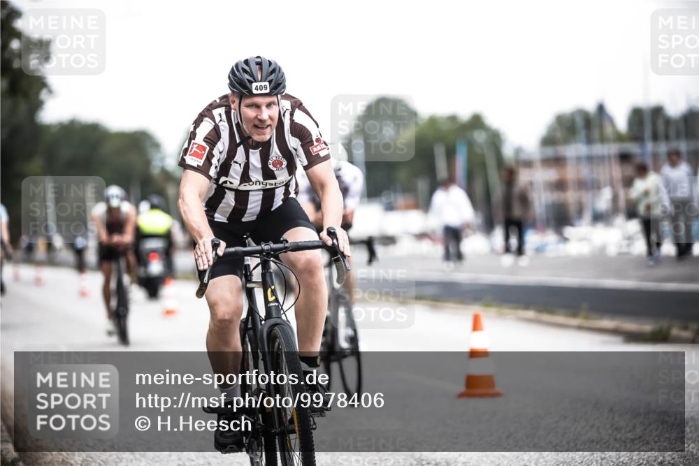 16.08.2026 - KN Förde Triathlon 2026 H.Heesch http://msf.ph/oto/9978406 16.08.2026 11:25:06 Radfahren 331, 341, 376, 408, 409, 426 meine-sportfotos.de