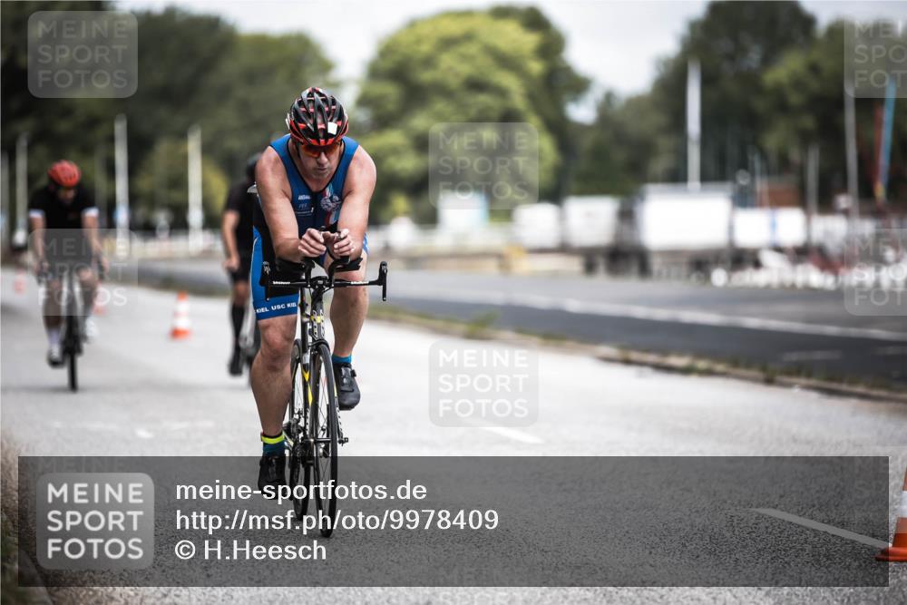 16.08.2026 - KN Förde Triathlon 2026 H.Heesch http://msf.ph/oto/9978409 16.08.2026 11:32:03 Radfahren 331, 347, 352, 363, 410 meine-sportfotos.de