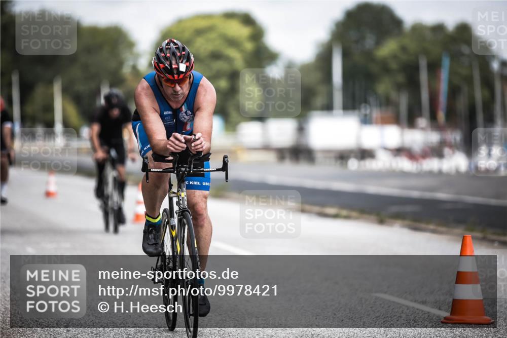 16.08.2026 - KN Förde Triathlon 2026 H.Heesch http://msf.ph/oto/9978421 16.08.2026 11:32:03 Radfahren 331, 347, 352, 363, 410 meine-sportfotos.de