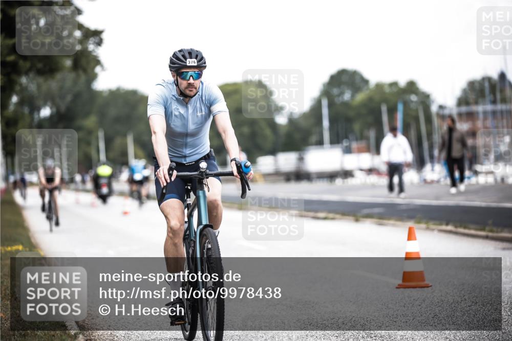 16.08.2026 - KN Förde Triathlon 2026 H.Heesch http://msf.ph/oto/9978438 16.08.2026 11:25:09 Radfahren 331, 341, 355, 375, 376, 409 meine-sportfotos.de