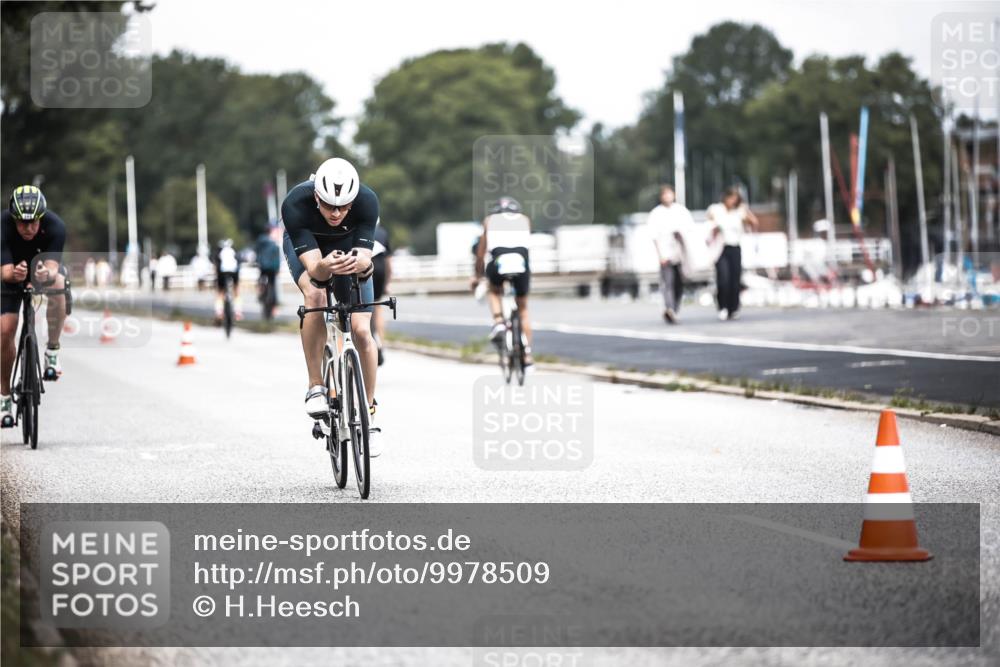 16.08.2026 - KN Förde Triathlon 2026 H.Heesch http://msf.ph/oto/9978509 16.08.2026 11:25:53 Radfahren 313, 319, 356, 398 meine-sportfotos.de