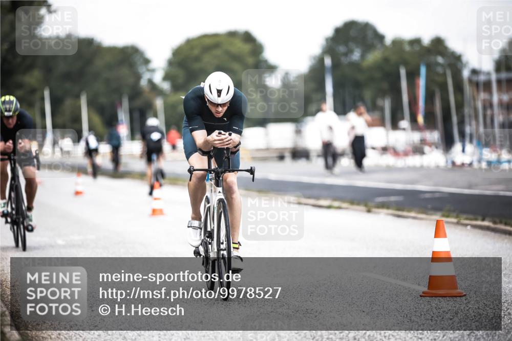 16.08.2026 - KN Förde Triathlon 2026 H.Heesch http://msf.ph/oto/9978527 16.08.2026 11:25:53 Radfahren 313, 319, 356, 398 meine-sportfotos.de