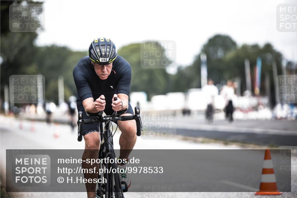 16.08.2026 - KN Förde Triathlon 2026 H.Heesch http://msf.ph/oto/9978533 16.08.2026 11:25:55 Radfahren 313, 319, 356, 398 meine-sportfotos.de