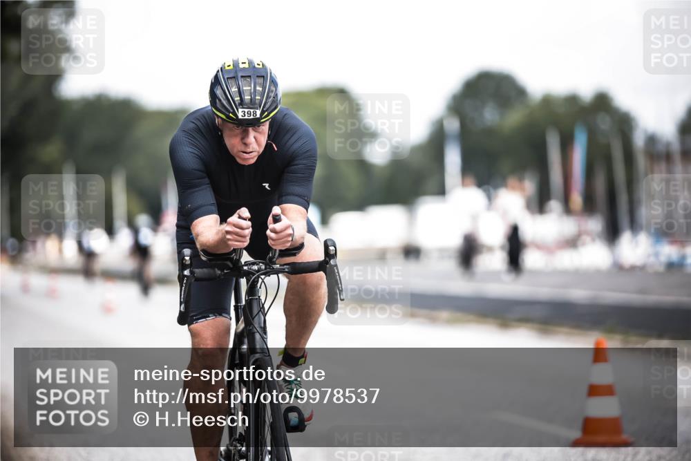 16.08.2026 - KN Förde Triathlon 2026 H.Heesch http://msf.ph/oto/9978537 16.08.2026 11:25:55 Radfahren 313, 319, 356, 398 meine-sportfotos.de