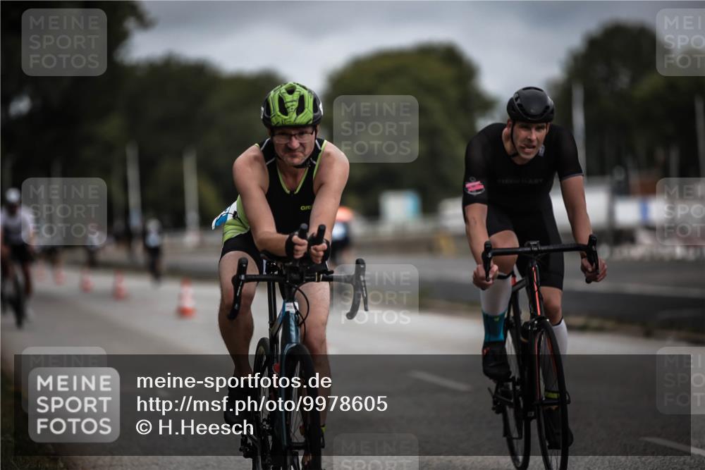 16.08.2026 - KN Förde Triathlon 2026 H.Heesch http://msf.ph/oto/9978605 16.08.2026 11:32:41 Radfahren 315, 341, 372, 392, 397 meine-sportfotos.de