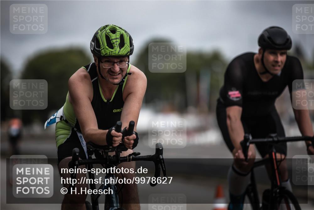 16.08.2026 - KN Förde Triathlon 2026 H.Heesch http://msf.ph/oto/9978627 16.08.2026 11:32:42 Radfahren 315, 341, 372, 389, 392 meine-sportfotos.de