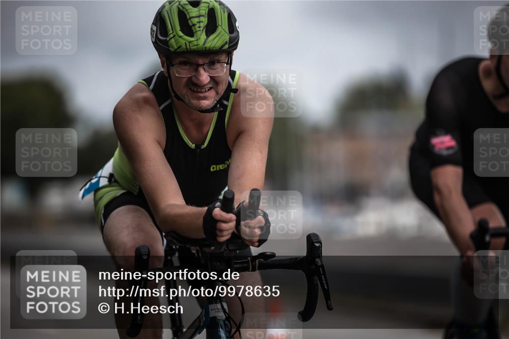 16.08.2026 - KN Förde Triathlon 2026 H.Heesch http://msf.ph/oto/9978635 16.08.2026 11:32:42 Radfahren 315, 341, 372, 389, 392 meine-sportfotos.de