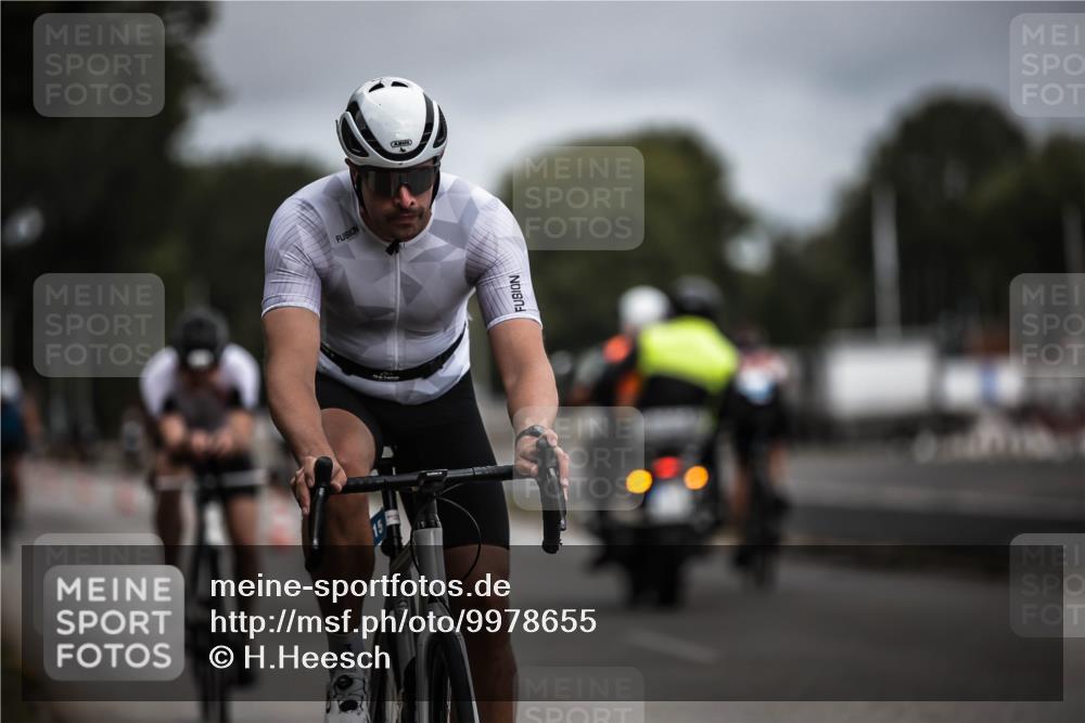 16.08.2026 - KN Förde Triathlon 2026 H.Heesch http://msf.ph/oto/9978655 16.08.2026 11:32:45 Radfahren 315, 372, 389, 392 meine-sportfotos.de