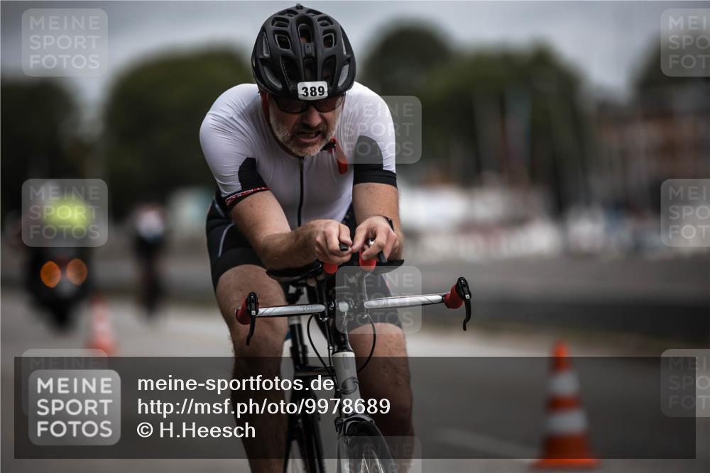 16.08.2026 - KN Förde Triathlon 2026 H.Heesch http://msf.ph/oto/9978689 16.08.2026 11:32:47 Radfahren 315, 348, 389, 392 meine-sportfotos.de