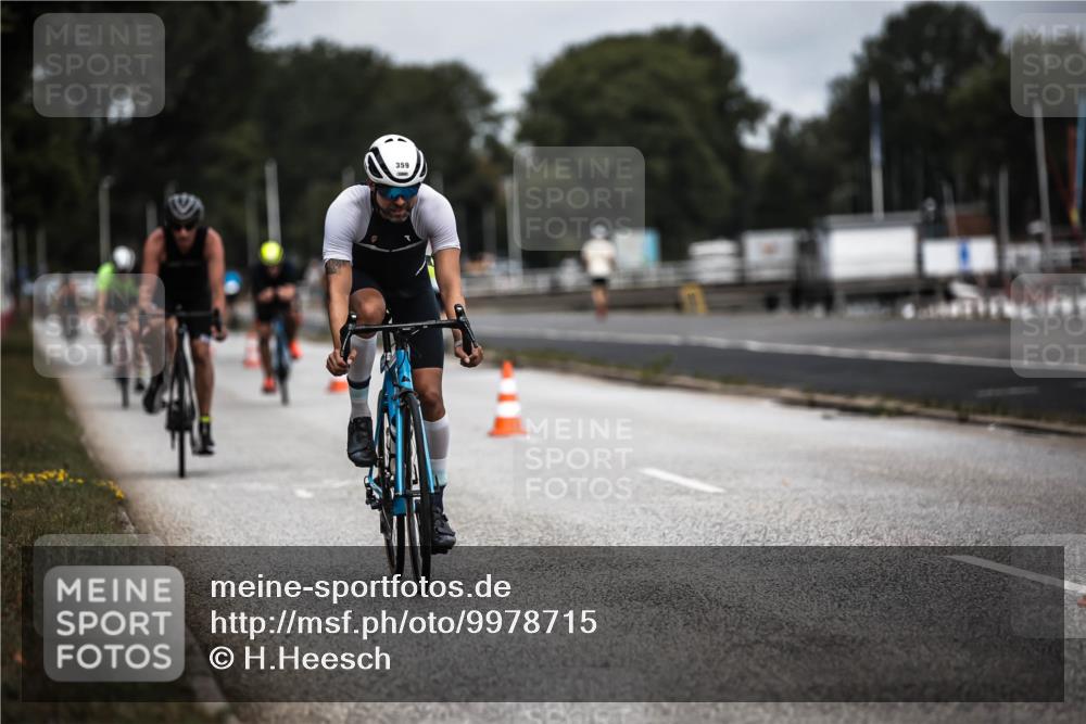 16.08.2026 - KN Förde Triathlon 2026 H.Heesch http://msf.ph/oto/9978715 16.08.2026 11:26:56 Radfahren 343, 359, 361, 383, 412, 804 meine-sportfotos.de