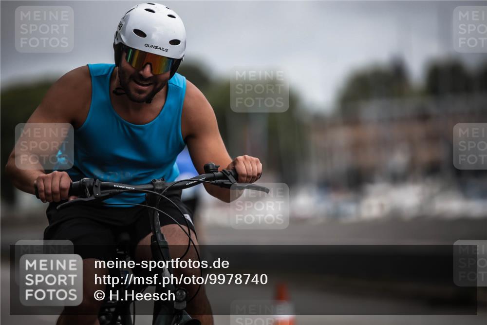 16.08.2026 - KN Förde Triathlon 2026 H.Heesch http://msf.ph/oto/9978740 16.08.2026 11:32:52 Radfahren 348, 391, 399 meine-sportfotos.de
