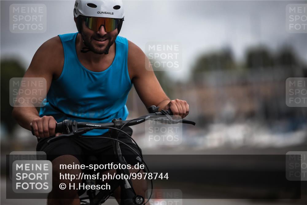 16.08.2026 - KN Förde Triathlon 2026 H.Heesch http://msf.ph/oto/9978744 16.08.2026 11:32:52 Radfahren 348, 391, 399 meine-sportfotos.de