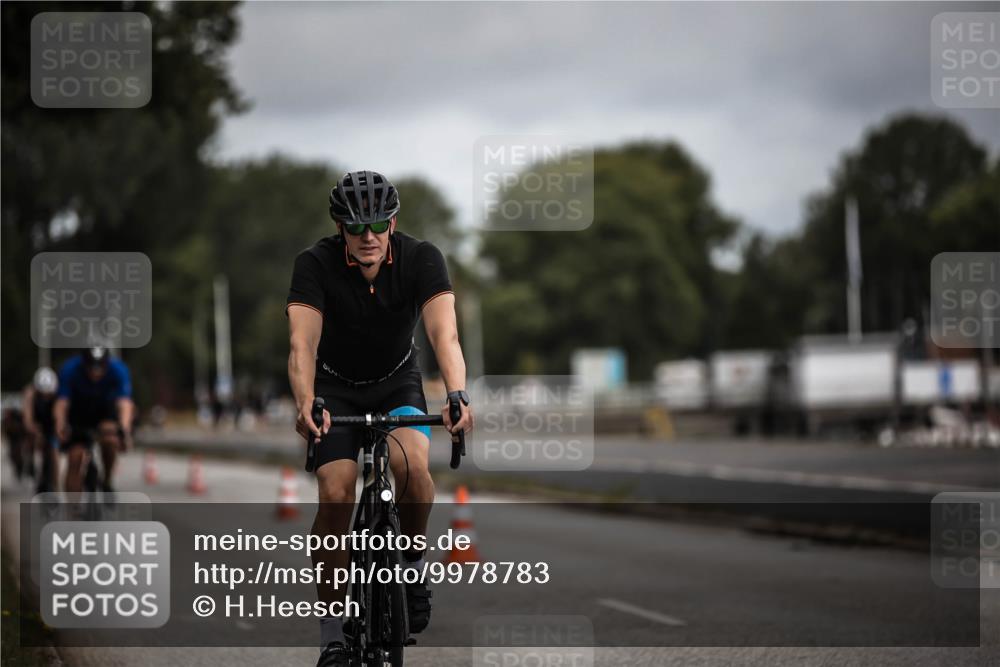 16.08.2026 - KN Förde Triathlon 2026 H.Heesch http://msf.ph/oto/9978783 16.08.2026 11:32:58 Radfahren 368, 399, 430 meine-sportfotos.de