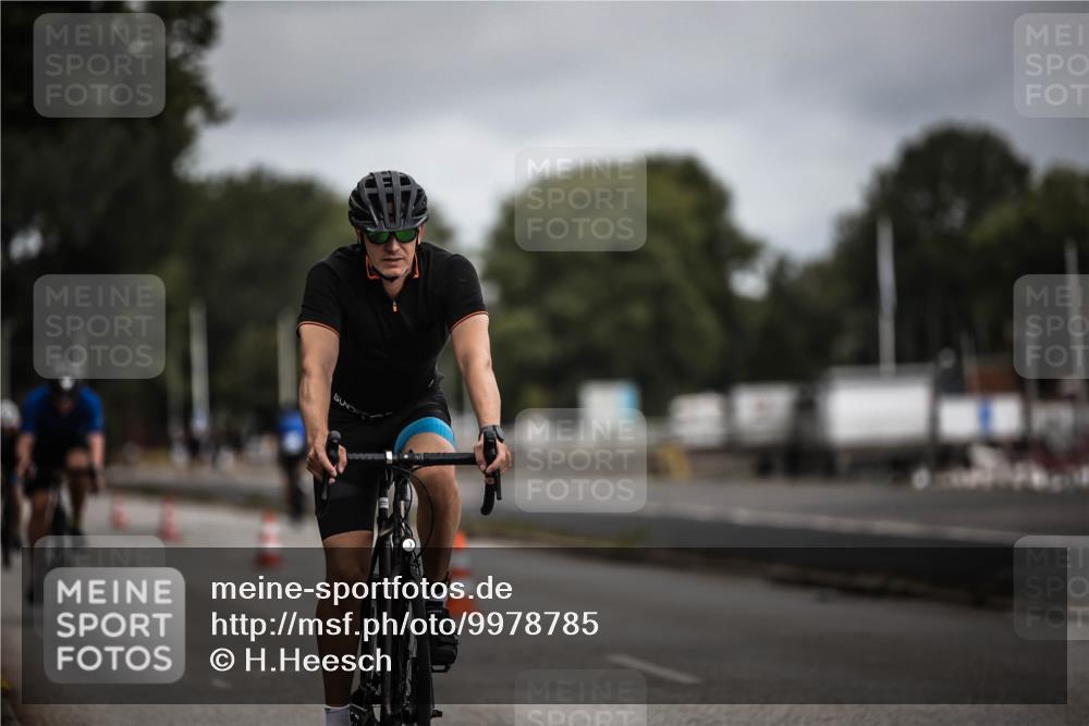 16.08.2026 - KN Förde Triathlon 2026 H.Heesch http://msf.ph/oto/9978785 16.08.2026 11:32:58 Radfahren 368, 399, 430 meine-sportfotos.de