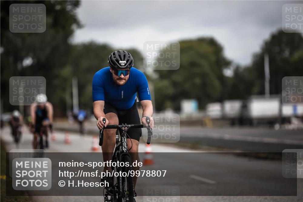 16.08.2026 - KN Förde Triathlon 2026 H.Heesch http://msf.ph/oto/9978807 16.08.2026 11:33:01 Radfahren 368, 369, 430 meine-sportfotos.de