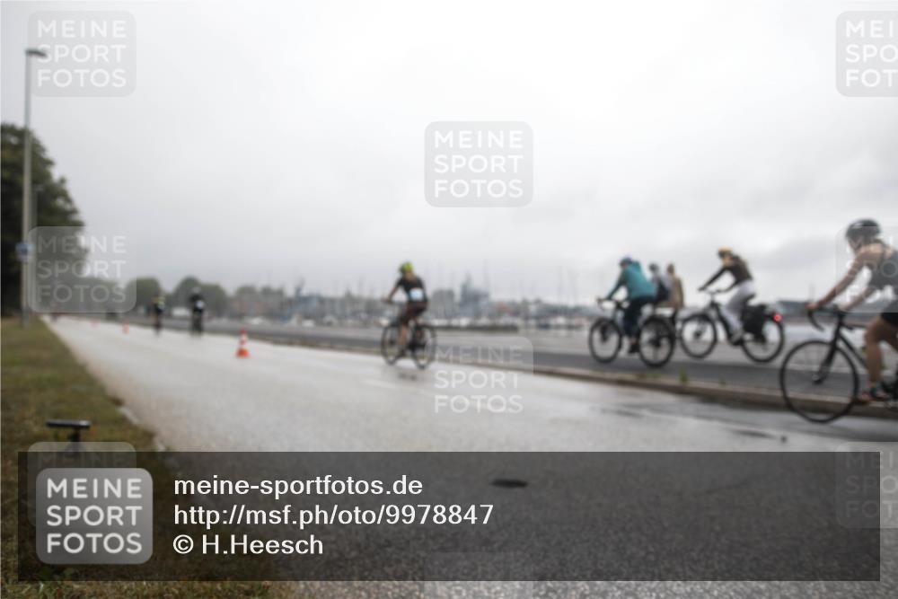 16.08.2026 - KN Förde Triathlon 2026 H.Heesch http://msf.ph/oto/9978847 16.08.2026 10:04:53 Radfahren  meine-sportfotos.de