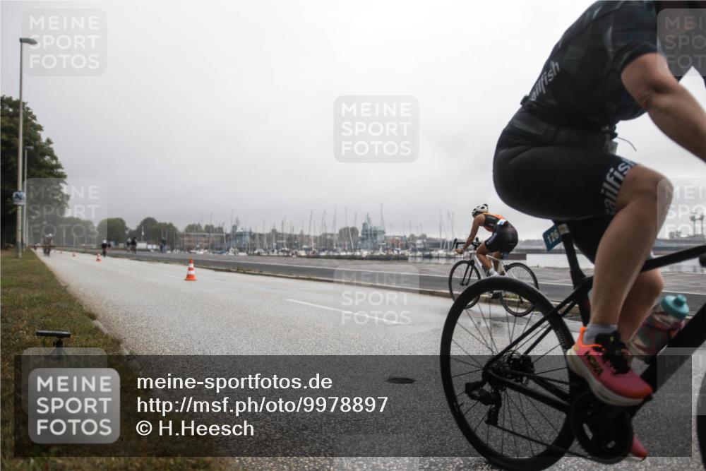 16.08.2026 - KN Förde Triathlon 2026 H.Heesch http://msf.ph/oto/9978897 16.08.2026 10:05:39 Radfahren  meine-sportfotos.de