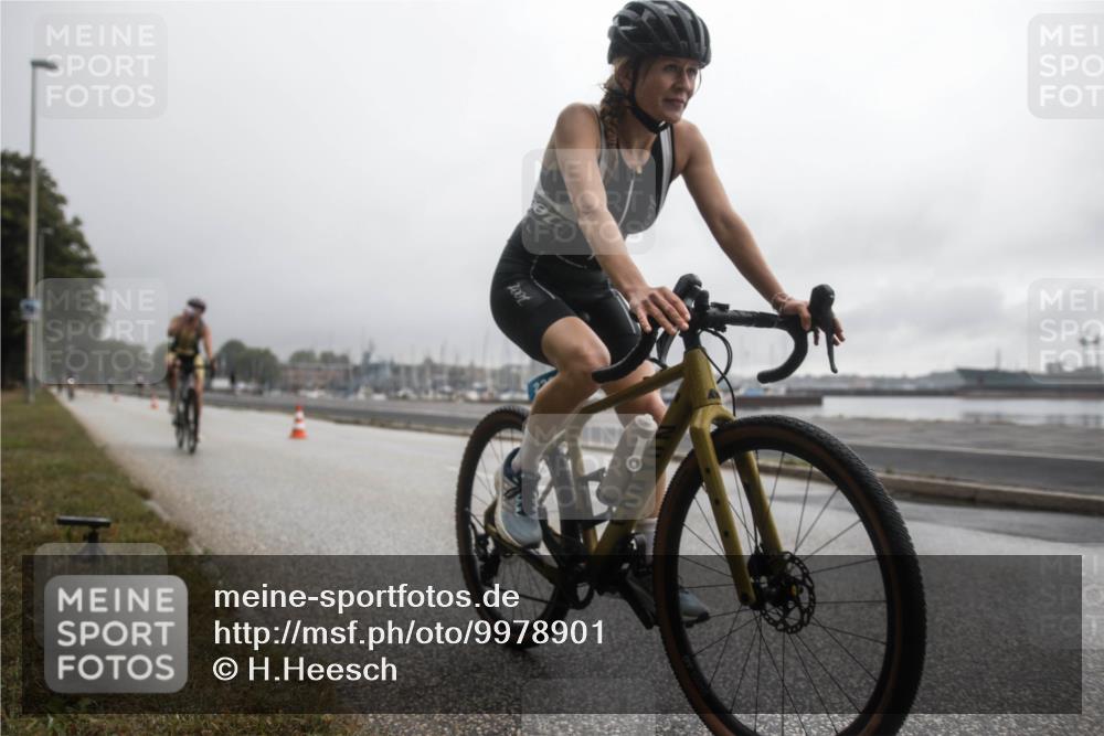 16.08.2026 - KN Förde Triathlon 2026 H.Heesch http://msf.ph/oto/9978901 16.08.2026 10:05:46 Radfahren 233, 234, 247, 253 meine-sportfotos.de