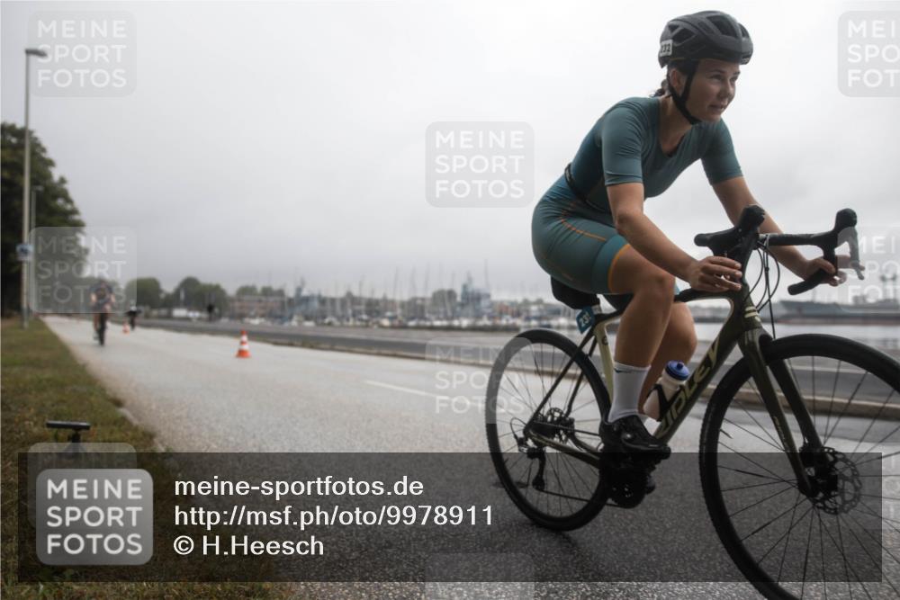 16.08.2026 - KN Förde Triathlon 2026 H.Heesch http://msf.ph/oto/9978911 16.08.2026 10:05:56 Radfahren 137 meine-sportfotos.de
