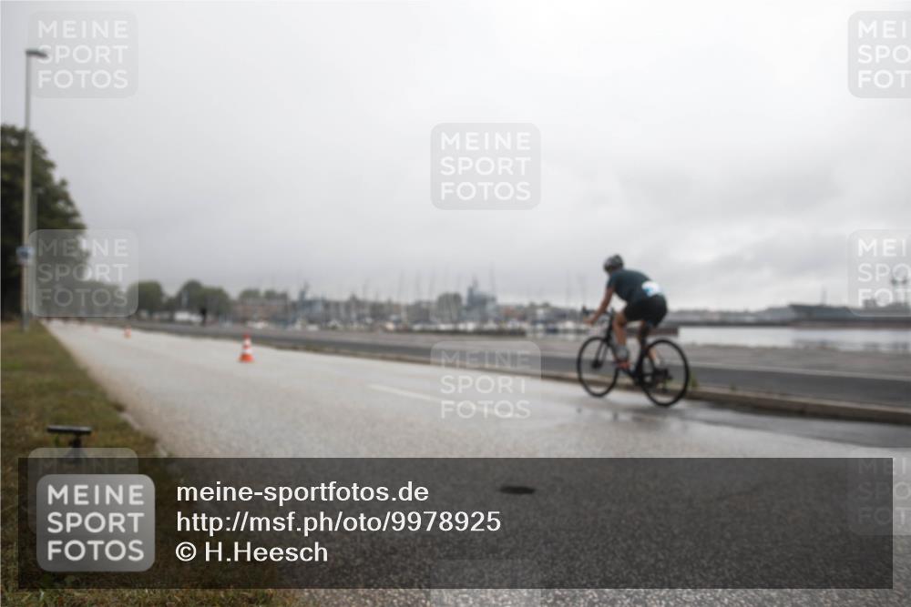16.08.2026 - KN Förde Triathlon 2026 H.Heesch http://msf.ph/oto/9978925 16.08.2026 10:06:02 Radfahren  meine-sportfotos.de