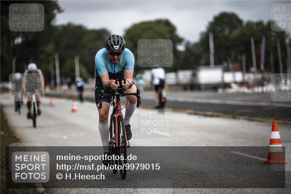 16.08.2026 - KN Förde Triathlon 2026 H.Heesch http://msf.ph/oto/9979015 16.08.2026 11:33:33 Radfahren 316, 379, 388, 403 meine-sportfotos.de