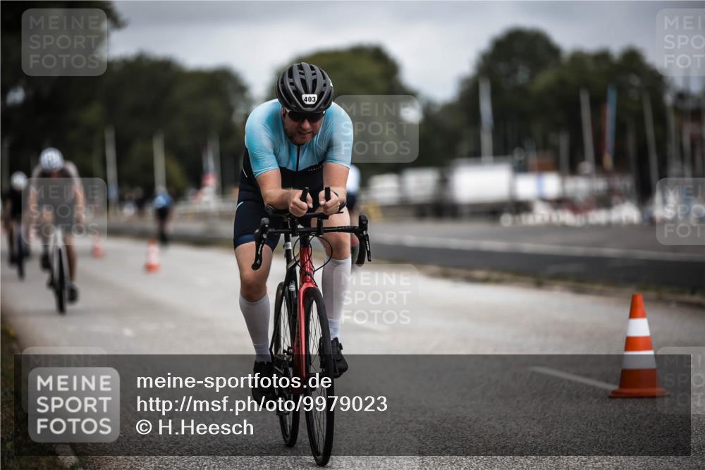 16.08.2026 - KN Förde Triathlon 2026 H.Heesch http://msf.ph/oto/9979023 16.08.2026 11:33:33 Radfahren 316, 379, 388, 403 meine-sportfotos.de