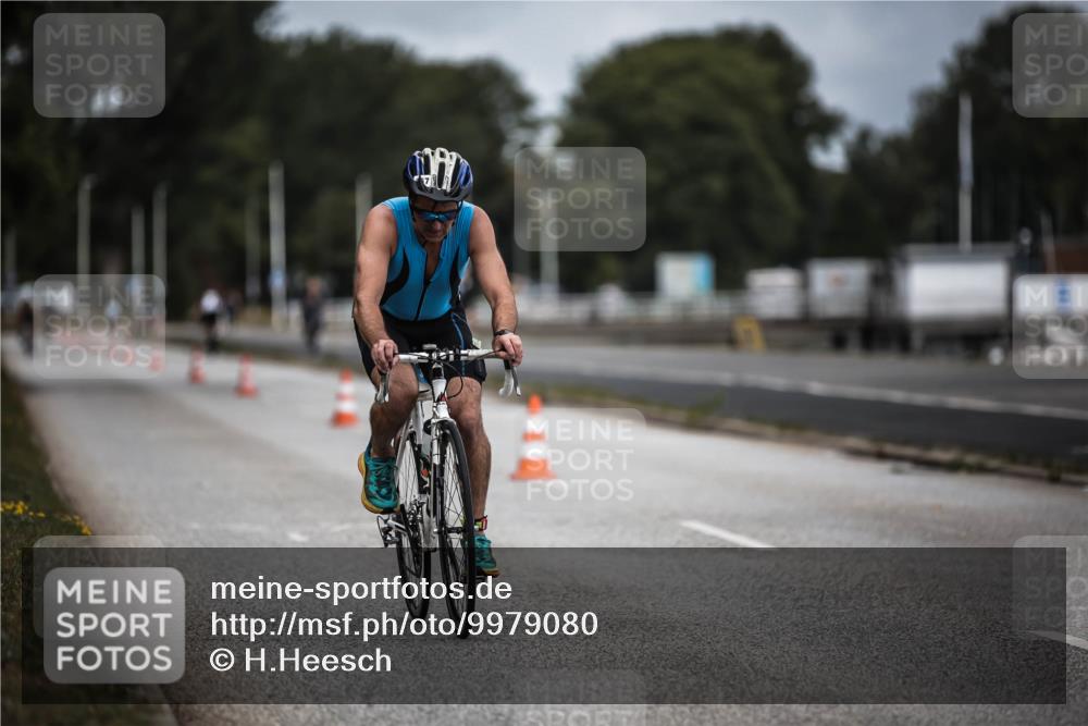 16.08.2026 - KN Förde Triathlon 2026 H.Heesch http://msf.ph/oto/9979080 16.08.2026 11:34:00 Radfahren 328, 357, 375 meine-sportfotos.de