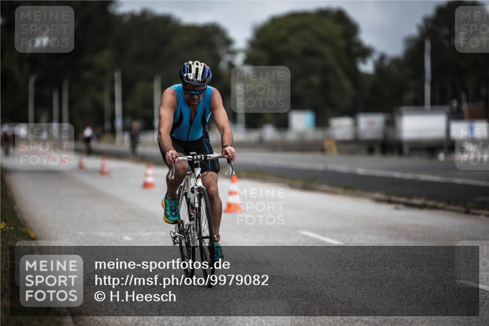 16.08.2026 - KN Förde Triathlon 2026 H.Heesch http://msf.ph/oto/9979082 16.08.2026 11:34:00 Radfahren 328, 357, 375 meine-sportfotos.de