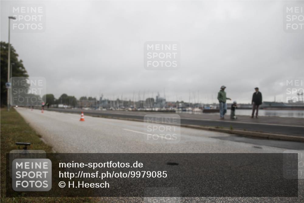 16.08.2026 - KN Förde Triathlon 2026 H.Heesch http://msf.ph/oto/9979085 16.08.2026 10:08:33 Radfahren  meine-sportfotos.de