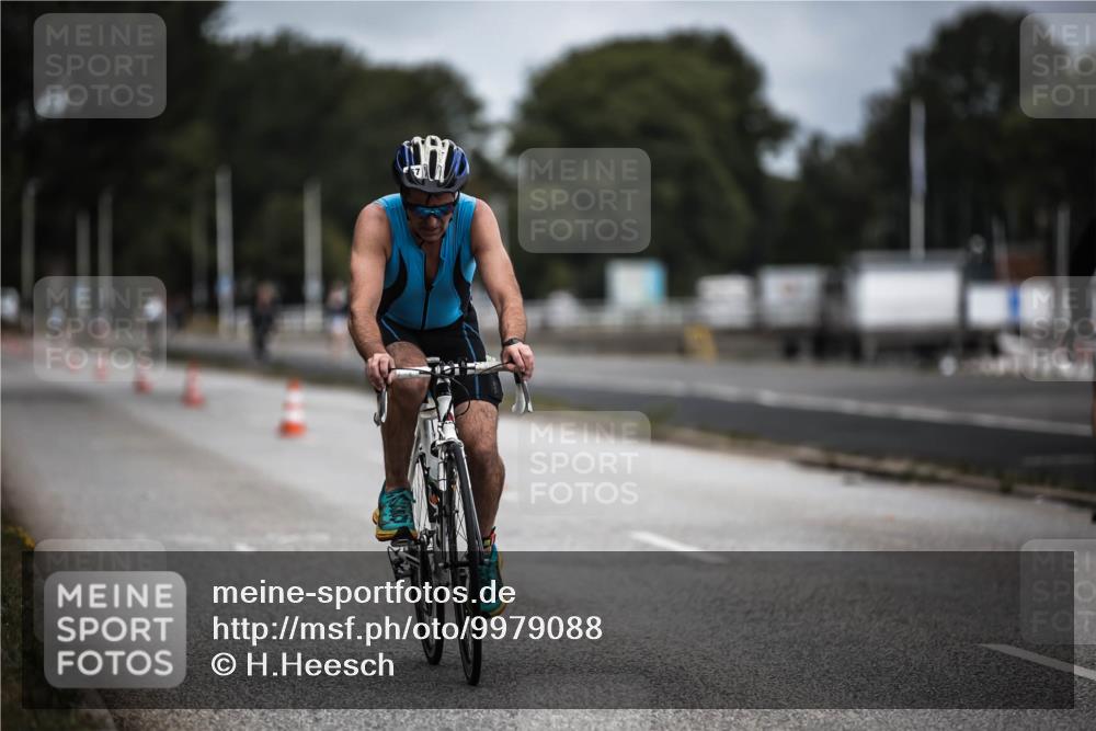 16.08.2026 - KN Förde Triathlon 2026 H.Heesch http://msf.ph/oto/9979088 16.08.2026 11:34:00 Radfahren 328, 357, 375 meine-sportfotos.de