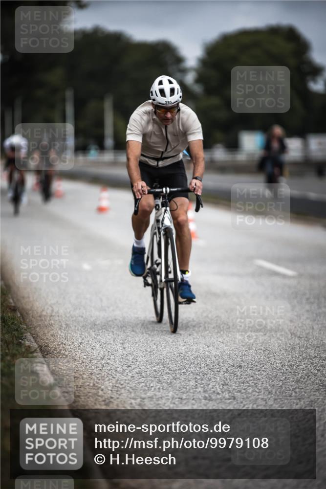 16.08.2026 - KN Förde Triathlon 2026 H.Heesch http://msf.ph/oto/9979108 16.08.2026 11:34:14 Radfahren 359, 361, 395, 415, 804 meine-sportfotos.de
