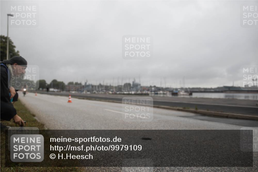 16.08.2026 - KN Förde Triathlon 2026 H.Heesch http://msf.ph/oto/9979109 16.08.2026 10:08:44 Radfahren 250, 256 meine-sportfotos.de