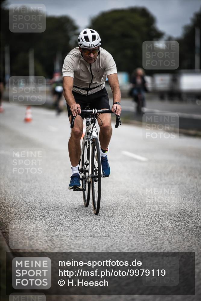 16.08.2026 - KN Förde Triathlon 2026 H.Heesch http://msf.ph/oto/9979119 16.08.2026 11:34:15 Radfahren 359, 361, 395, 415, 424, 804 meine-sportfotos.de