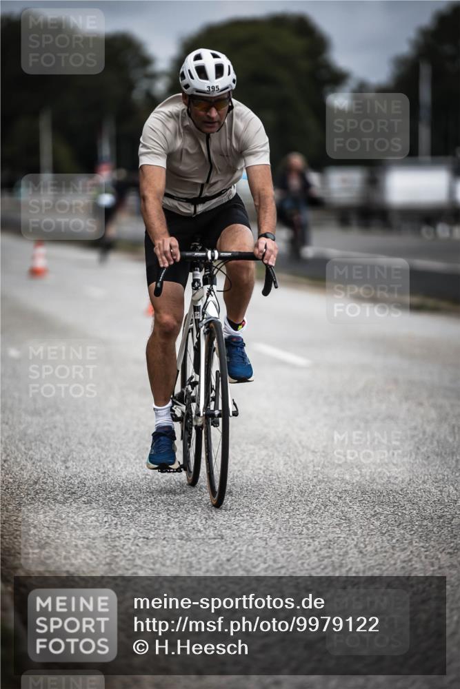 16.08.2026 - KN Förde Triathlon 2026 H.Heesch http://msf.ph/oto/9979122 16.08.2026 11:34:15 Radfahren 359, 361, 395, 415, 424, 804 meine-sportfotos.de