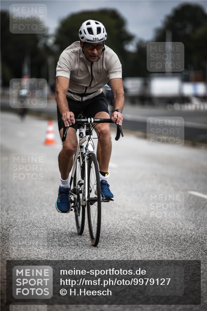 16.08.2026 - KN Förde Triathlon 2026 H.Heesch http://msf.ph/oto/9979127 16.08.2026 11:34:15 Radfahren 359, 361, 395, 415, 424, 804 meine-sportfotos.de
