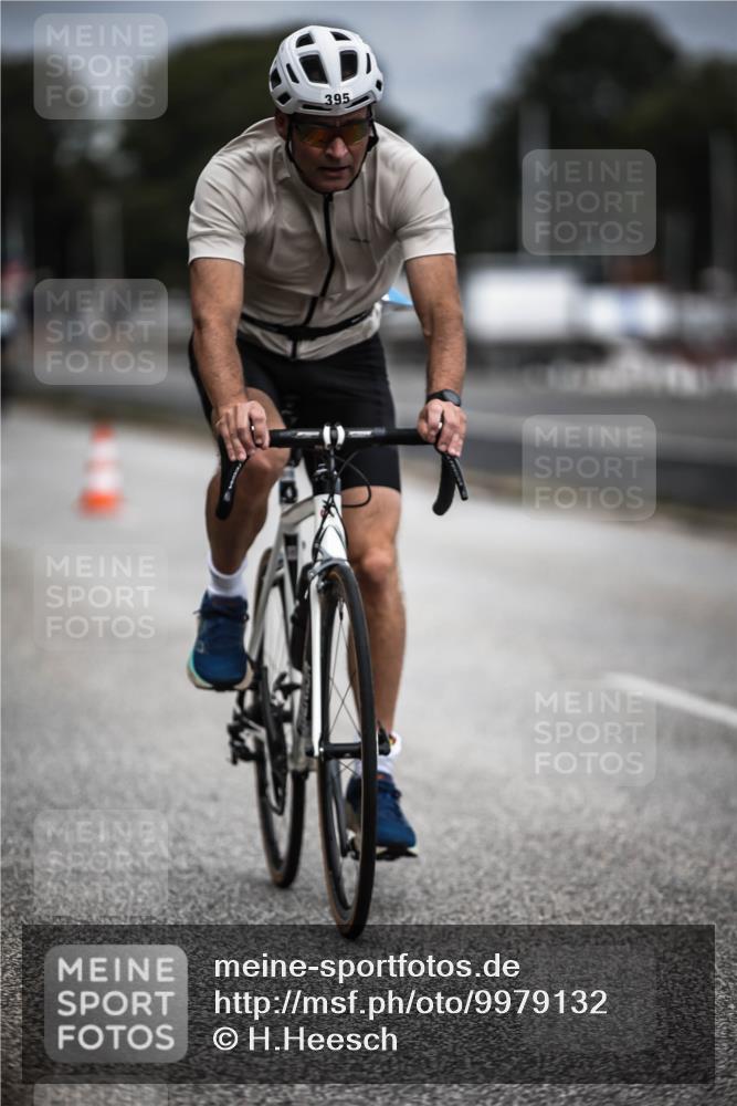 16.08.2026 - KN Förde Triathlon 2026 H.Heesch http://msf.ph/oto/9979132 16.08.2026 11:34:15 Radfahren 359, 361, 395, 415, 424, 804 meine-sportfotos.de
