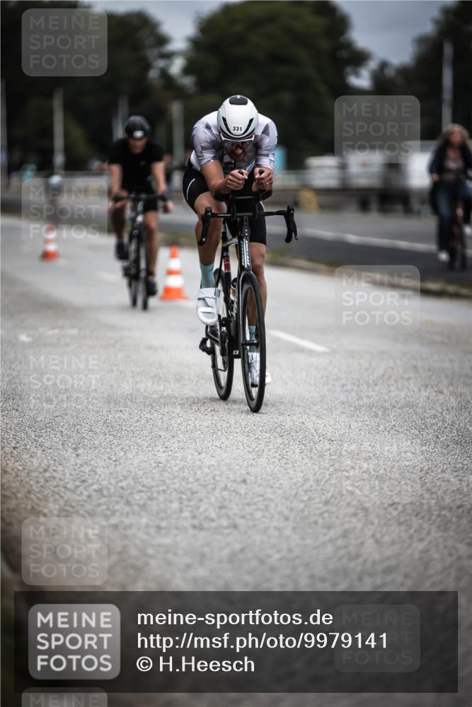 16.08.2026 - KN Förde Triathlon 2026 H.Heesch http://msf.ph/oto/9979141 16.08.2026 11:34:17 Radfahren 359, 361, 395, 422, 424, 804 meine-sportfotos.de