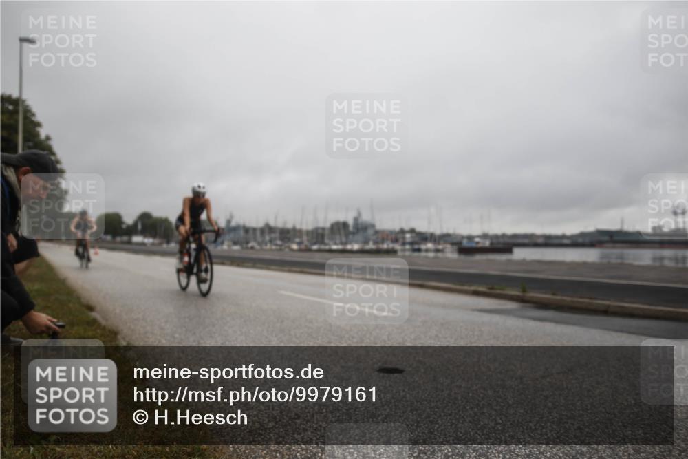 16.08.2026 - KN Förde Triathlon 2026 H.Heesch http://msf.ph/oto/9979161 16.08.2026 10:09:45 Radfahren  meine-sportfotos.de