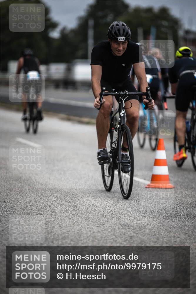 16.08.2026 - KN Förde Triathlon 2026 H.Heesch http://msf.ph/oto/9979175 16.08.2026 11:34:19 Radfahren 395, 422, 424 meine-sportfotos.de