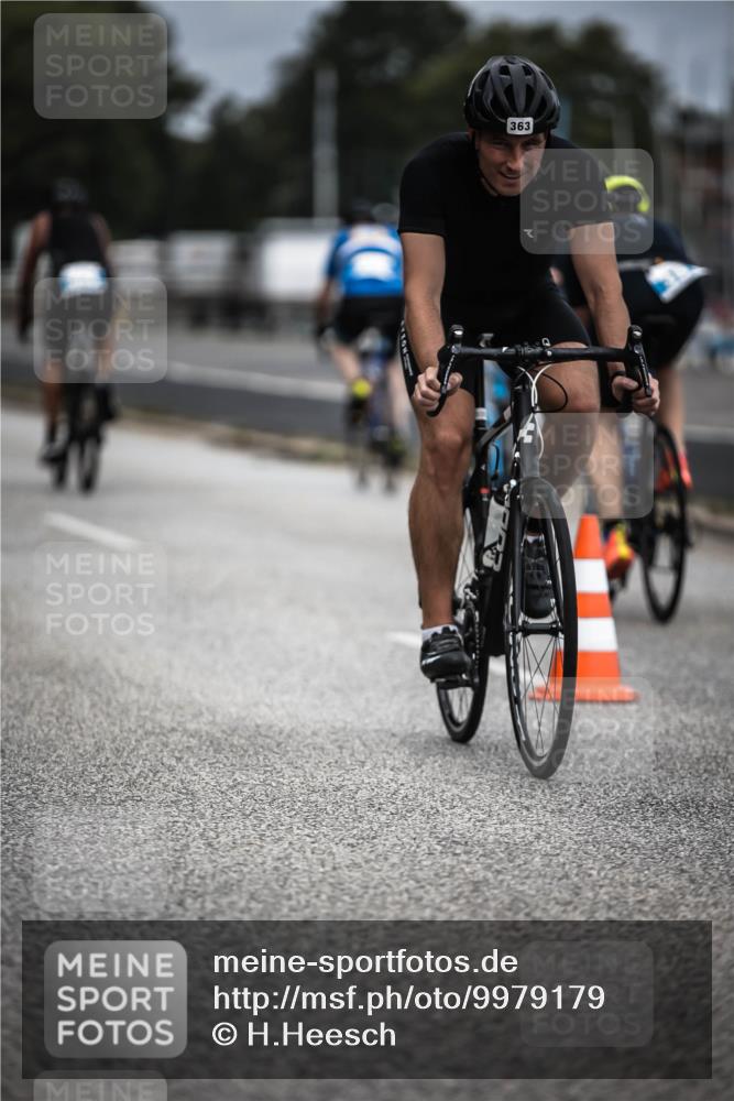 16.08.2026 - KN Förde Triathlon 2026 H.Heesch http://msf.ph/oto/9979179 16.08.2026 11:34:19 Radfahren 395, 422, 424 meine-sportfotos.de