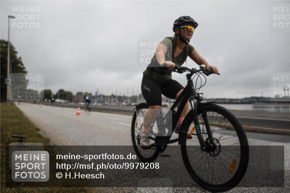 16.08.2026 - KN Förde Triathlon 2026 H.Heesch http://msf.ph/oto/9979208 16.08.2026 10:11:08 Radfahren  meine-sportfotos.de